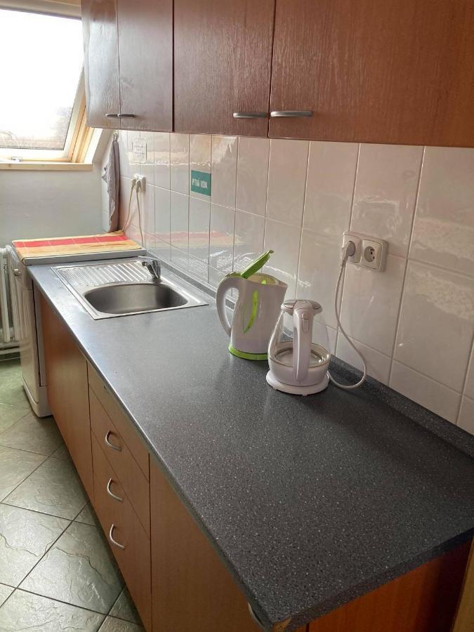 Ubytovani Na Spejcharu, Zelevcice Slaný Eksteriør billede